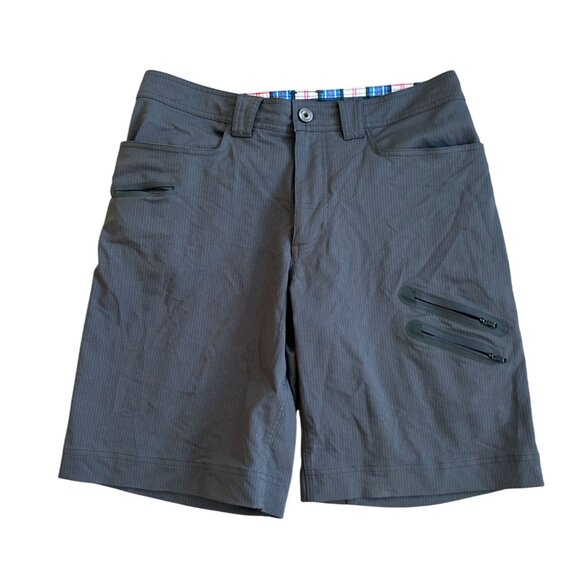 LULULEMON Men's Gray Pinstriped Shorts Size 33 - Picture 8 of 8